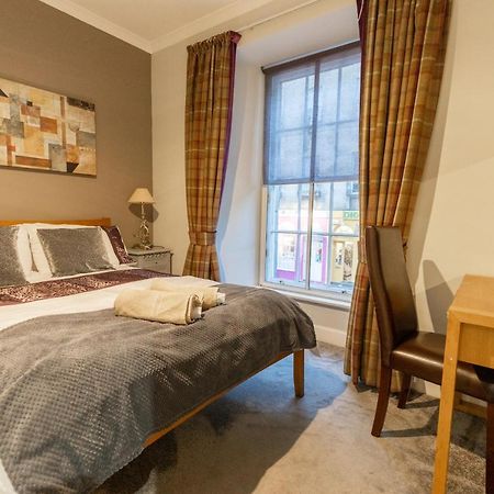 Two Bedroom Apartment Within Walking Distance To City Centre EDI Exterior foto