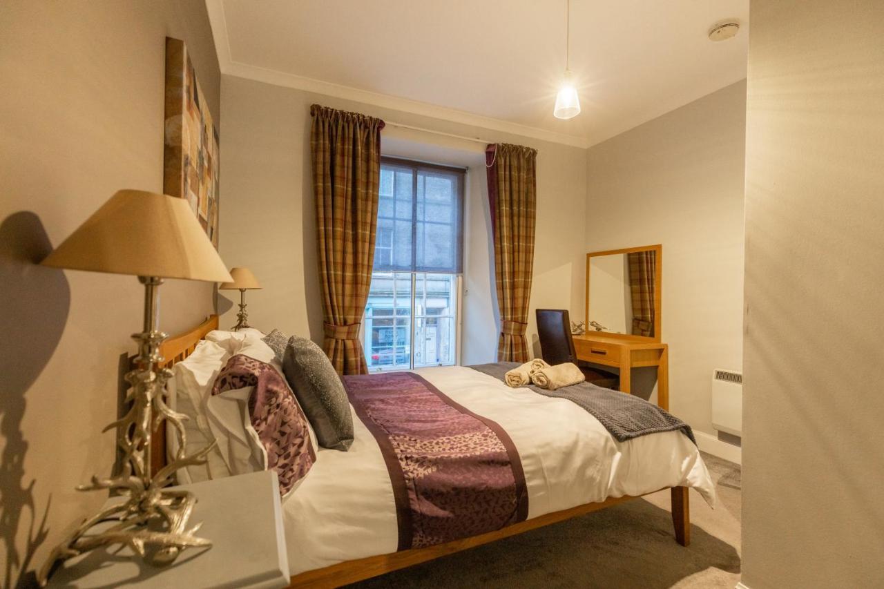 Two Bedroom Apartment Within Walking Distance To City Centre EDI Exterior foto